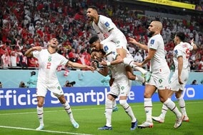 モロッコが36年ぶりに16強入り！ジイェフの技あり弾など２発でカナダを撃破し、グループ首位通過【W杯F組】