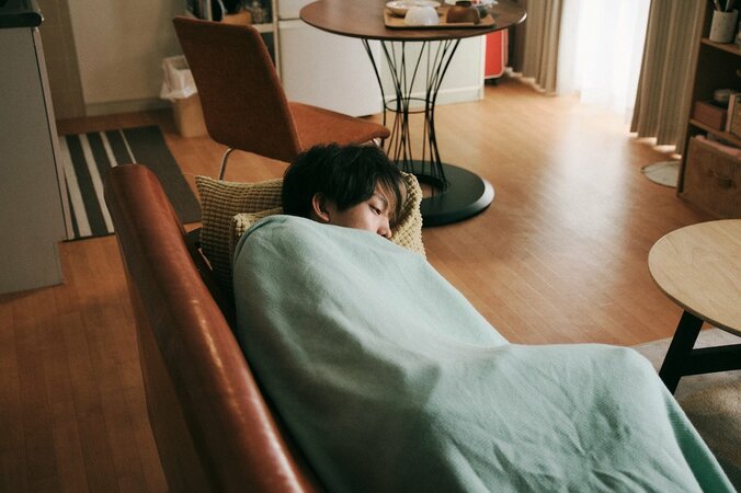 【写真・画像】無差別通り魔事件の犯人はなぜ凶行に及んだのか「高校時代はヤングケアラー」「最愛の母の死」“透明だった青年”の壮絶な半生『透明なわたしたち』　2枚目