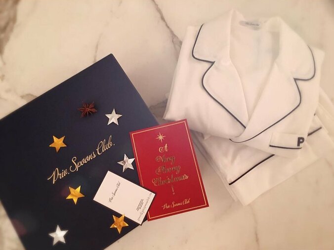 紗栄子と高垣麗子がお揃いのパジャマ？　芸能人に愛される「Priv.Spoons Club」 2枚目