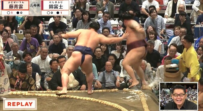 「ラフな格好の大物政治家が」大相撲、親方の背後に“鎮座”する姿が話題「本人だわw」「見っけ」 5枚目
