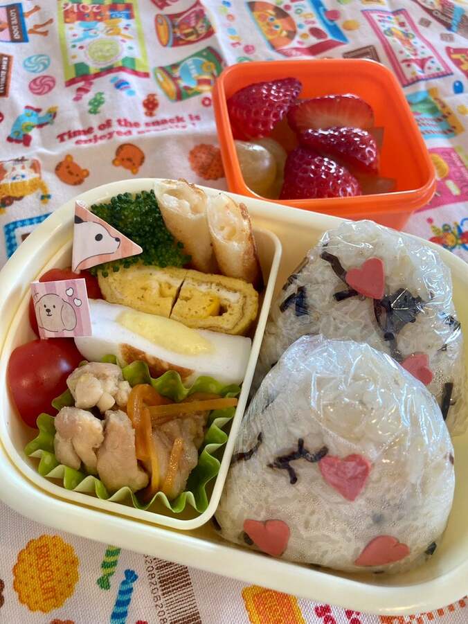  はしのえみ、娘からリクエストされた遠足のお弁当「完食でした〜」  1枚目