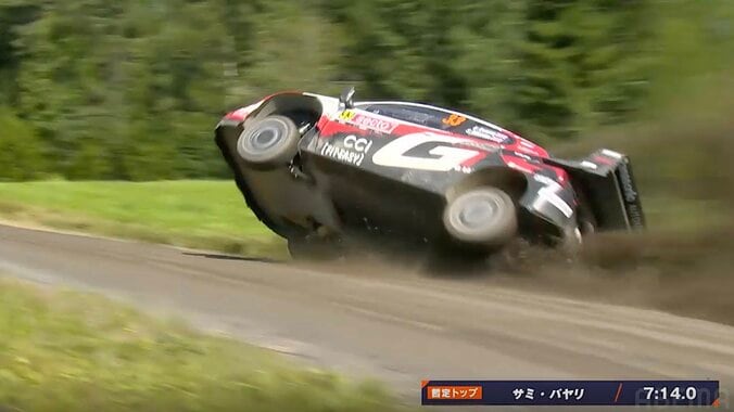 【写真・画像】復活した天才ラリーストが“トヨタの名車”で神業ドリフト 未だ健在…デモランで披露した世界一の腕前に熱視線　1枚目