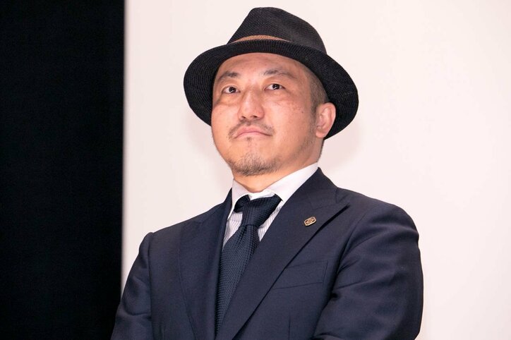音尾琢真、ドSな監督の要望でパンチパーマをかける「根元から巻くときが一番痛い」