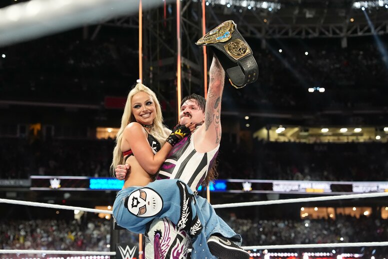 悪役ばっかりなのに“全員いい人”…ヒールのスーパースター軍団がチャリティーイベントに大集合 オフショットにほっこり