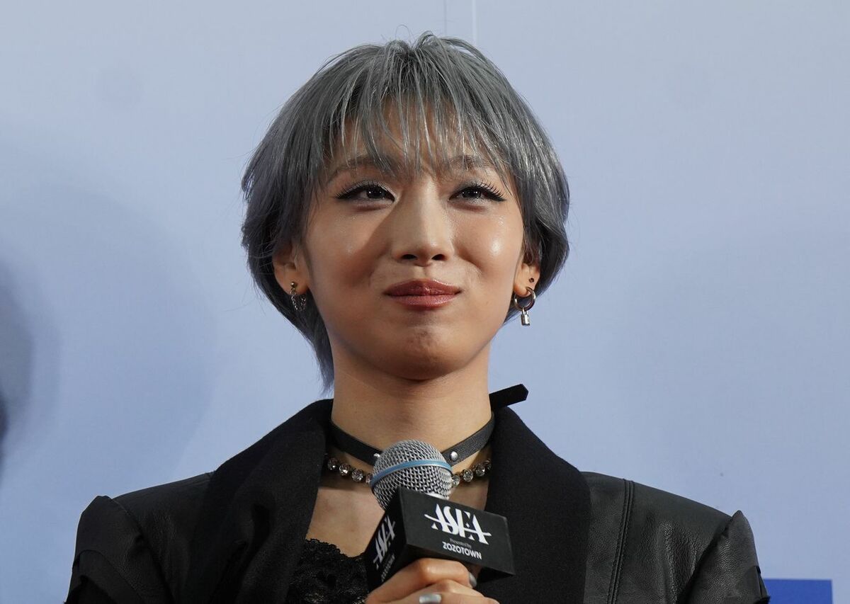 HANA・JISOO、デビューして初めての賞に「感謝の気持ちでいっぱい 
