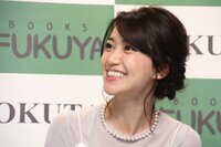 大島優子、横から胸がちらりと覗くセクシー水着披露「大人の上品な色気を感じる」