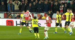 まるで少林サッカー！“小さなウクライナ人”の空中シザーズにスタジアムが大熱狂！痛快超絶カンフージャンピングボレー炸裂の瞬間！