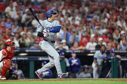 一体、何が起きた…！？ 大谷翔平、爆速弾丸ヒットで“異変”「めっちゃ驚いてる」「そらビビる」相手投手の被打リアクションが話題に