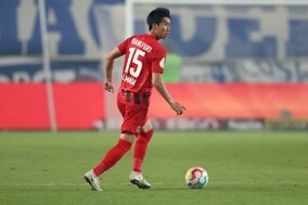 ボランチ起用の鎌田大地が2得点の活躍！　フランクフルトが4発快勝でドイツ杯1回戦を突破