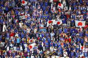 【W杯】野口健氏「日本人サポーターに救われる思い」　厄介なゴミ拾いから「感謝、感謝です」