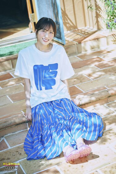 写真・画像】“世紀の美少女”≒JOY・逢田珠里依、激レア『ヤンマガ