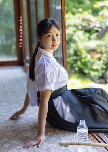 沢美沙樹、“良家の一人娘”グラビアで見せる抜群プロポーション