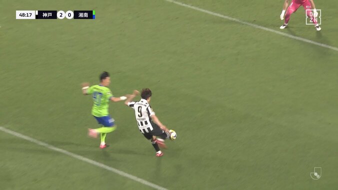 「イニエスタみたいになりつつある」日本代表初選出 25歳FWの超絶コントロールショットが話題沸騰「期待しかない」「惚れ惚れする」 5枚目