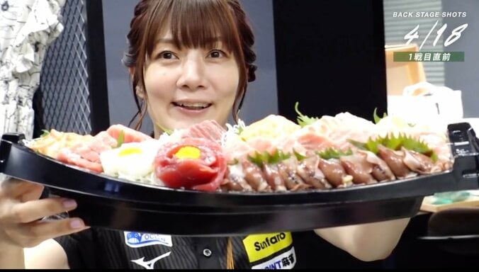 【写真・画像】「豪華過ぎる」セレブ雀士も“規格外な差し入れ”に驚き 「かなり美味しそう」「どんな差し入れやw」話題に/麻雀・Mリーグ／麻雀・Mリーグ　2枚目