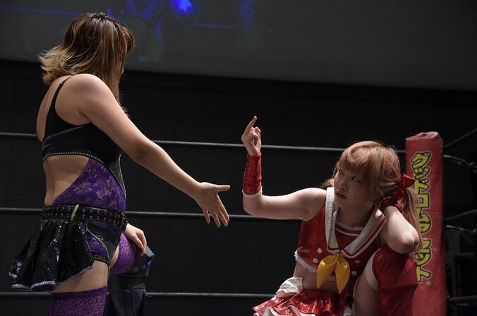 「プロレス界の前田敦子、指原莉乃になる！」“クビドル”伊藤麻希、DDT総選挙で中間発表1位をキープ 1枚目