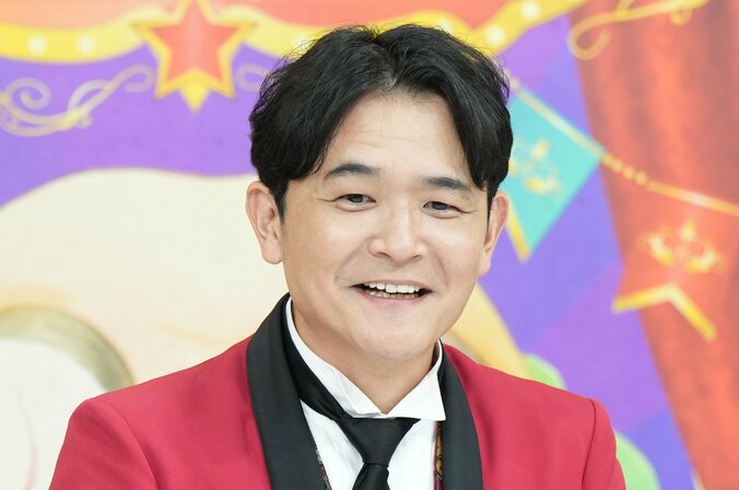 【写真・画像】千鳥「めっちゃハゲてる！」B'z稲葉本人かと思うほどの歌うま男性の素顔に衝撃　1枚目