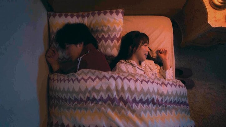 齊藤京子（日向坂46）の背徳的キスシーンにファン衝撃「きょんこいず息してますか…」『泥濘の食卓』