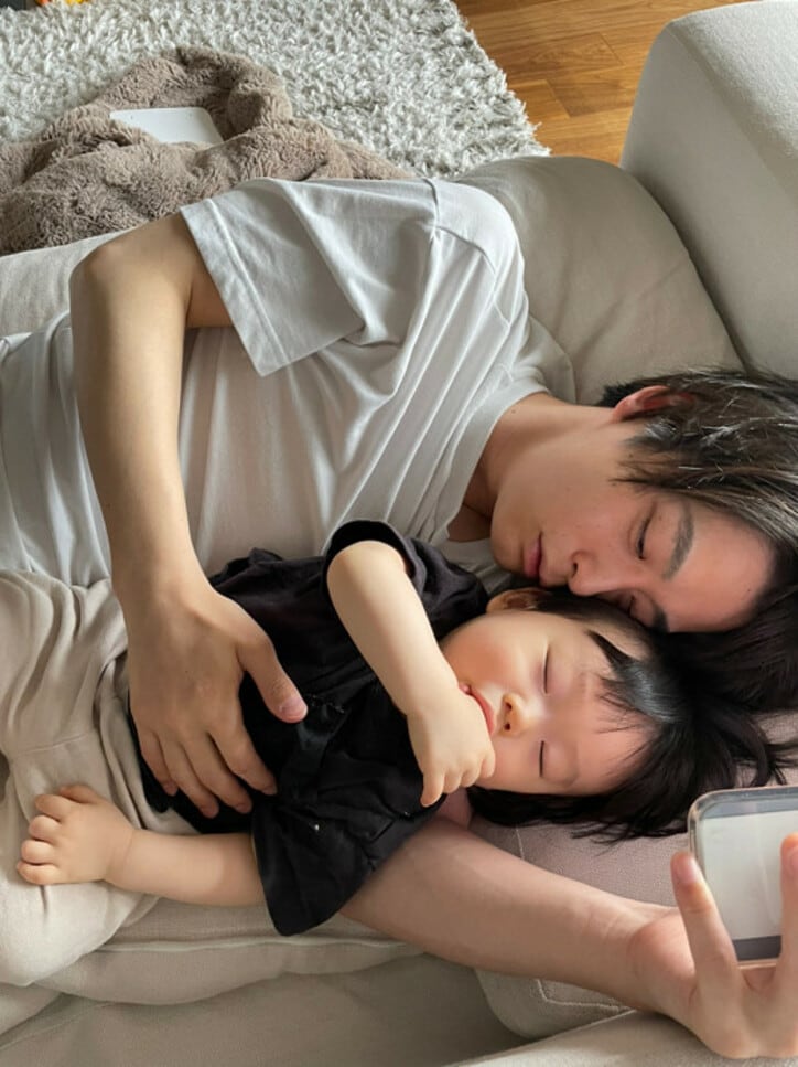  あいのり・桃、寝起きが悪すぎる長男に悩み「いくら抱きしめても泣きっぱなし」 