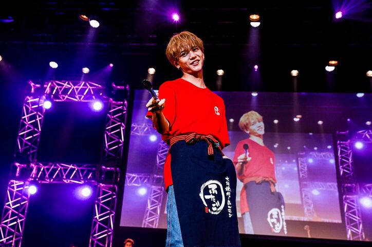 八木勇征の美脚光るチャイナ服コーデに「美しすぎる！」「圧倒的美」絶賛の声！ FANTASTICSメンバーがカオスなファッションショー開催【ファンミーティング】