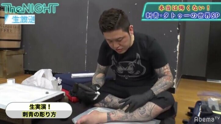 テレビ業界では異例！？生放送中にタトゥー施術を実演！