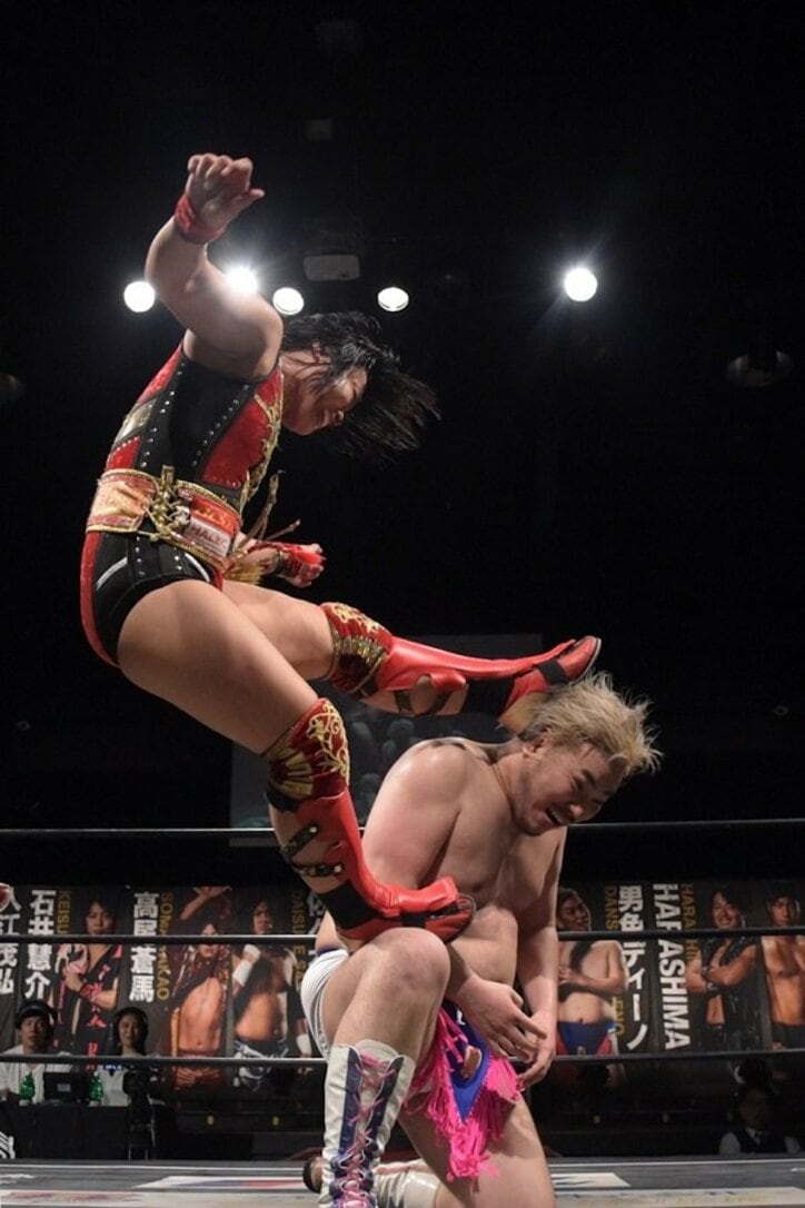 「男と対等に勝負できないなんて思ってんじゃねえぞ！」女子プロレス界の横綱・里村明衣子、DDT王座獲得