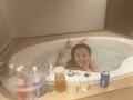  華原朋美、入浴ショットを公開「3キロは痩せました」 