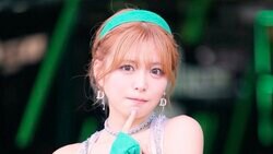 サーキット場で遭遇 “日本一のレースクイーン”が可愛すぎる「キラキラしてる」