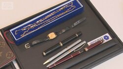 時計やネクタイピン、メガネ、アクセサリー…身の回りの商品に「金」　査定結果に驚く