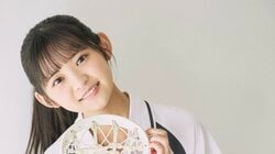 つばきファクトリー・石井泉羽、「ラクロス部」で溢れ出す“魅力的な表情” ヤンマガWeb「週刊！ハロプロ写真館」