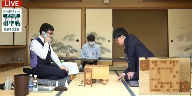 永瀬拓矢王座VS佐々木大地七段 注目の戦型は「相掛かり」に／将棋・棋聖戦挑戦者決定戦 1枚目