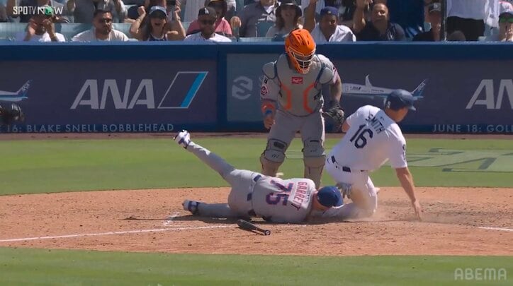 【写真・画像】「なんじゃ、あの当たりは」大谷翔平“らしからぬ”珍打に球場どよめき…ボテボテ打球→激走「守備位置に助けられた」驚く声も　1枚目