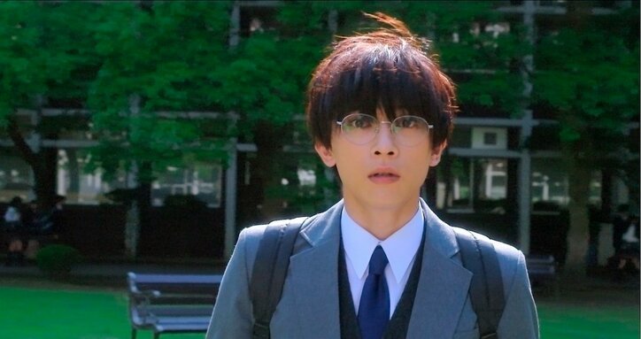 10月1日はメガネの日！吉沢亮&新木優子&杉野遥亮のメガネ写真解禁