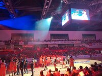 本田朋子『ホーム』