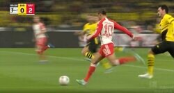 止められる気がしねえ！全員が騙された“超絶ヒールパス”→爆速スピードで敵陣侵入　王者・バイエルンの美しすぎる超高速カウンターが炸裂した「戦慄の10秒間」