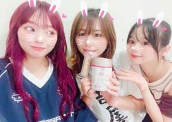 「え！ママ？」「ギャルかと」人気インフルエンサーJKの若すぎるママに驚きの声！イケメンパパ＆可愛すぎる妹も登場