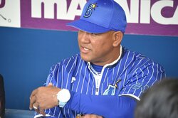 横浜DeNAラミレス監督が鉄人・衣笠祥雄氏に哀悼の意　「ロールモデルであり、レジェンドだった」