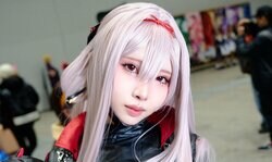 『NIKKE』黒紅蓮コスプレの決め手は「下まつ毛を意識してメイク」…こだわりのウィッグも必見！
