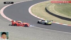 サーキット騒然！AMG GTが突如"半回転スピン" GT-Rとの“僅かな接触”が明暗を分けた危機一髪の瞬間