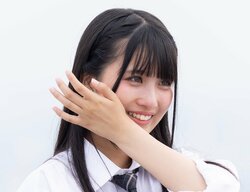 TWICEモモ似の女子高生、男子2人からの告白を断り涙「他の男子を目で追いかけちゃってる自分がいて」