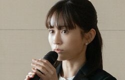 「女とホテルに行って朝まで寝てただけ！？」夫の不倫報道で号泣謝罪会見…前田敦子の“サレ妻”演技がすごい