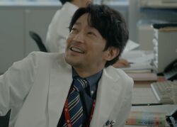 クセ強めな“イケオジ”外科医役の津田健次郎にSNS反響！「ツダケン先生カッコ良すぎ」「ネクタイもチャラいw」ドラマ『グレイトギフト』