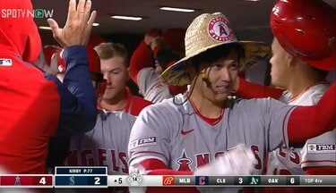 大谷翔平、特大弾で勝利に導いた後に“ギャップありすぎ”な一面が話題