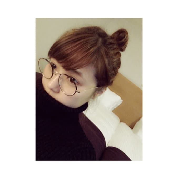 有村架純、ブログで公開するアンニュイな自撮り　「何者」でのリクルートスーツ姿も 5枚目