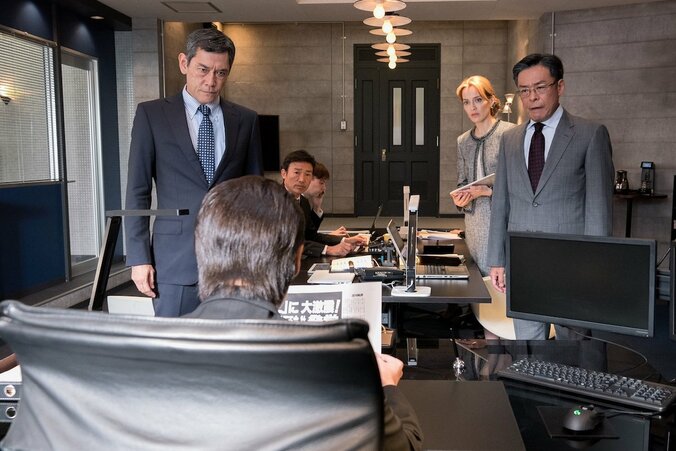 遂に最終章へ突入！ドラマ『ハゲタカ』第7話場面写真一挙解禁（計30枚） 8枚目