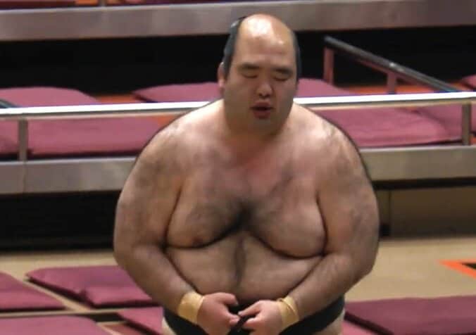 【写真・画像】「ウララが勝った」“土俵の妖精”・森麗、23歳差対決で激勝 中日に初日で拍手喝采　1枚目