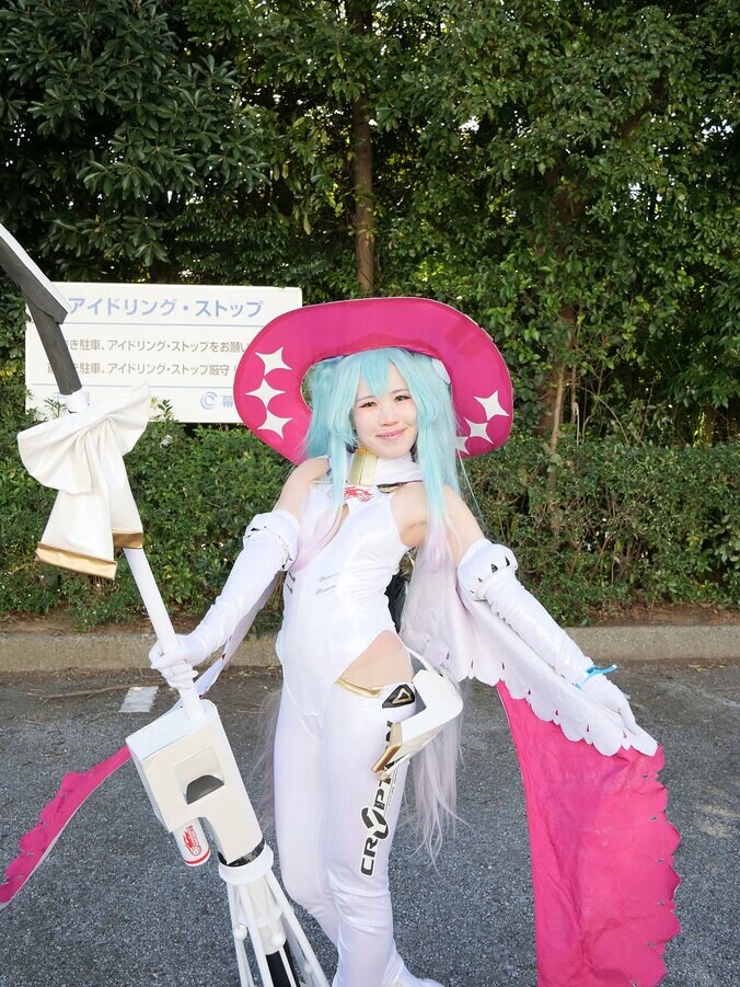 【写真・画像】レーシングミク 2024コスプレ画像　3枚目