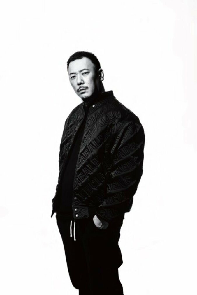 独自のスタイルでアーティスト活動を行う覆面ラッパーTEMBA（テンバ）、沖縄出身のHipHopアーティストOZworld（オズワルド）を客演に迎えたコラボSG「Dip feat. OZworld」の配信リリースが決定！ 2枚目