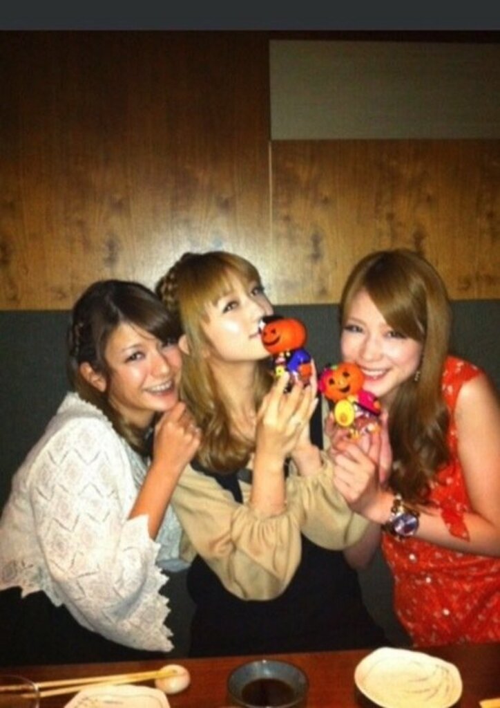 小倉優子、スザンヌらとの10年前の姿に「みんな若っ！」「ギャルっぽい」