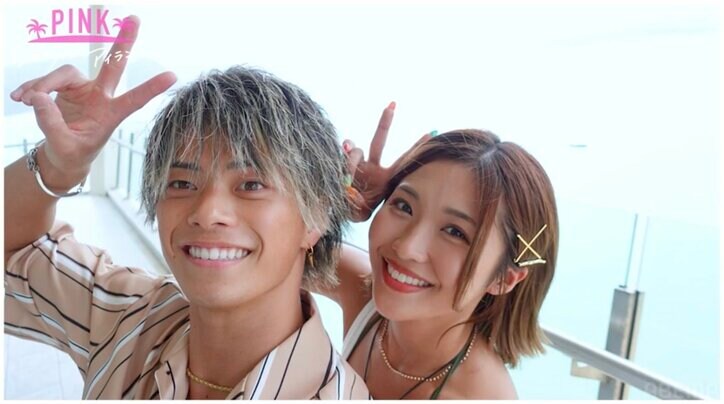 【写真・画像】ショートカット美女が白ビキニ姿で登場！「好きになってもらえるよう頑張る」高身長イケメンに積極アピール　2枚目