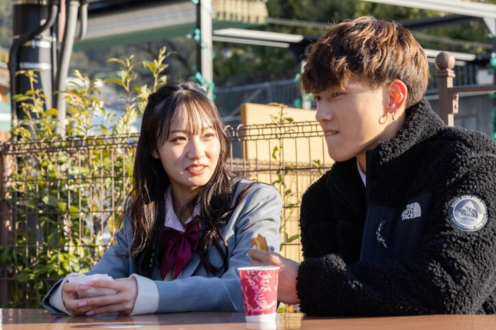 親友と男を巡り気まずい空気…秋元真夏似のスレンダー美少女、“ドロドロのトライアングルデート”に本音をポロリ『恋ステ 2023春～Sweet Orange Memory～』#4